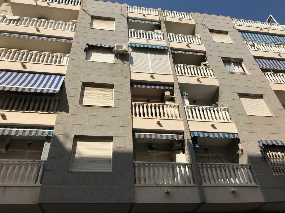 Torrevieja Comfortable Apartment Exterior foto